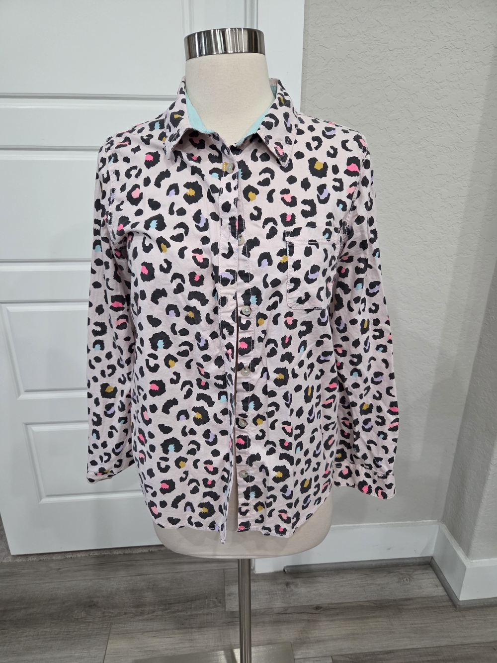 Cat & Jack Girls Pink Leopard Print Top with Mint Trim Size 14/16
